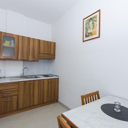 Apartments Bisera Трогір Екстер'єр фото